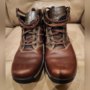 CLARKS Waterproof Lace Up Slip Resistant Boots